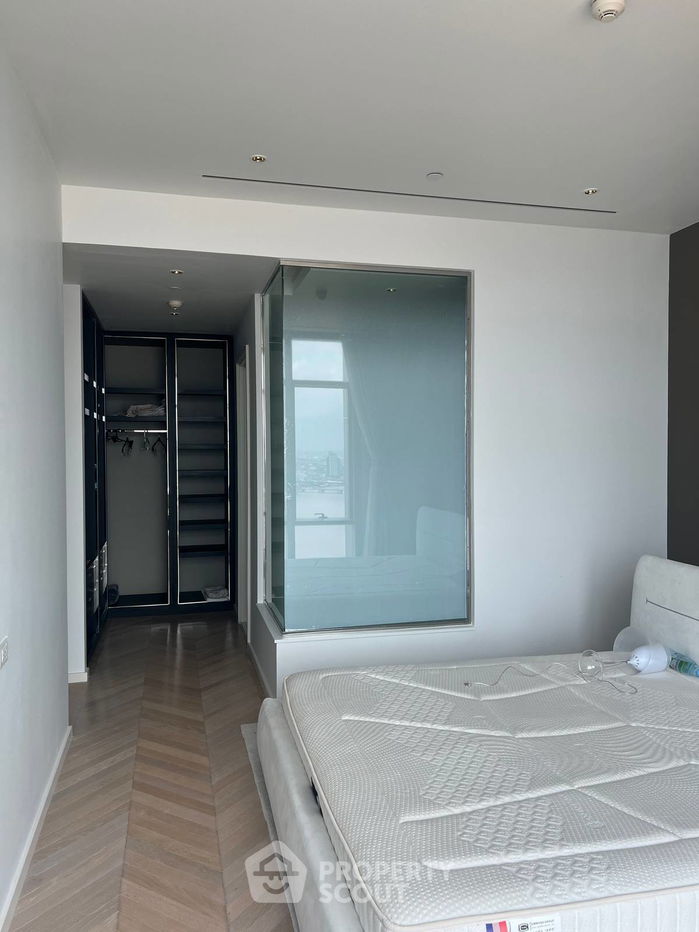 picture 2-BR Condo at Four Seasons Private Residences Bangkok near BTS Saphan Taksin (ID 2309685) - 5/14