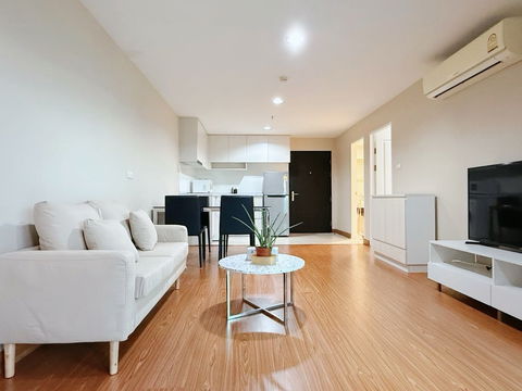Code: KJ8794  for rent Belle Grand Rama 9 (Belle Avenue)