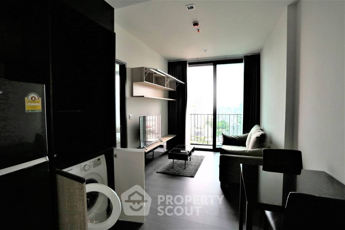 picture 1-BR Condo at The Edge Sukhumvit 23 near MRT Sukhumvit (ID 2304230) - 1/10