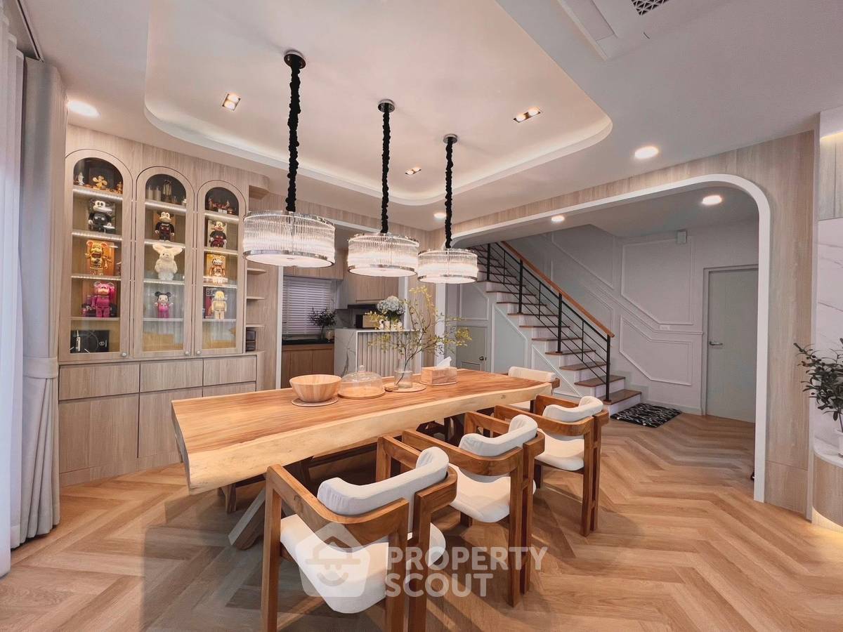 รูป บ้าน 5-ห้องนอน ที่ เซนโทร บางนา ใน บางแก้ว (ID 2311457) - รูปที่ 3/15