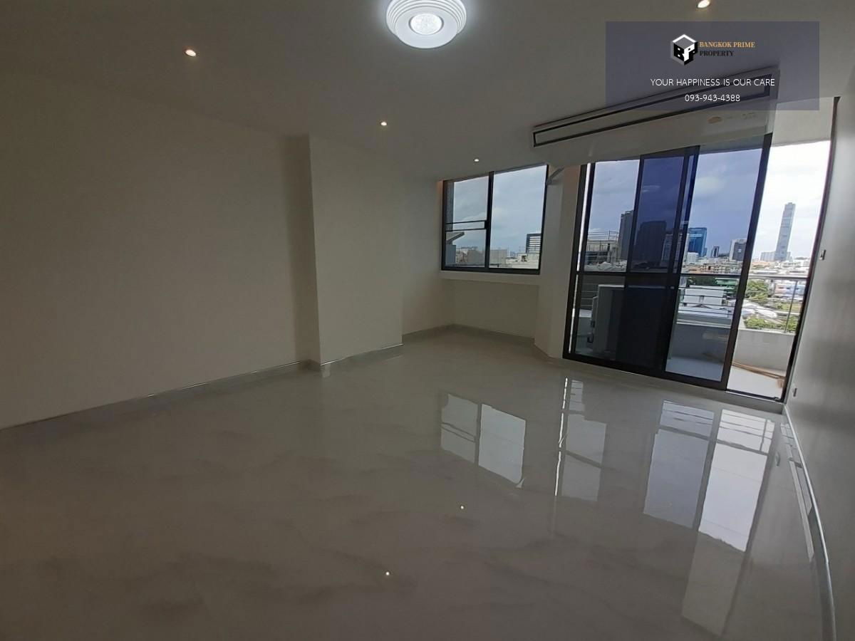 รูป Supalai Place Sukhumvit 39 | 🚝ใกล้ BTSพร้อมพงษ์ #2025091711900 - รูปที่ 8/11