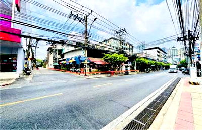 ที่ดิน ถนนพระราม 4 : ขาย ที่ดิน สาทร          สวนพลู เนื้อที่ 2 งาน 31.6 ตรว