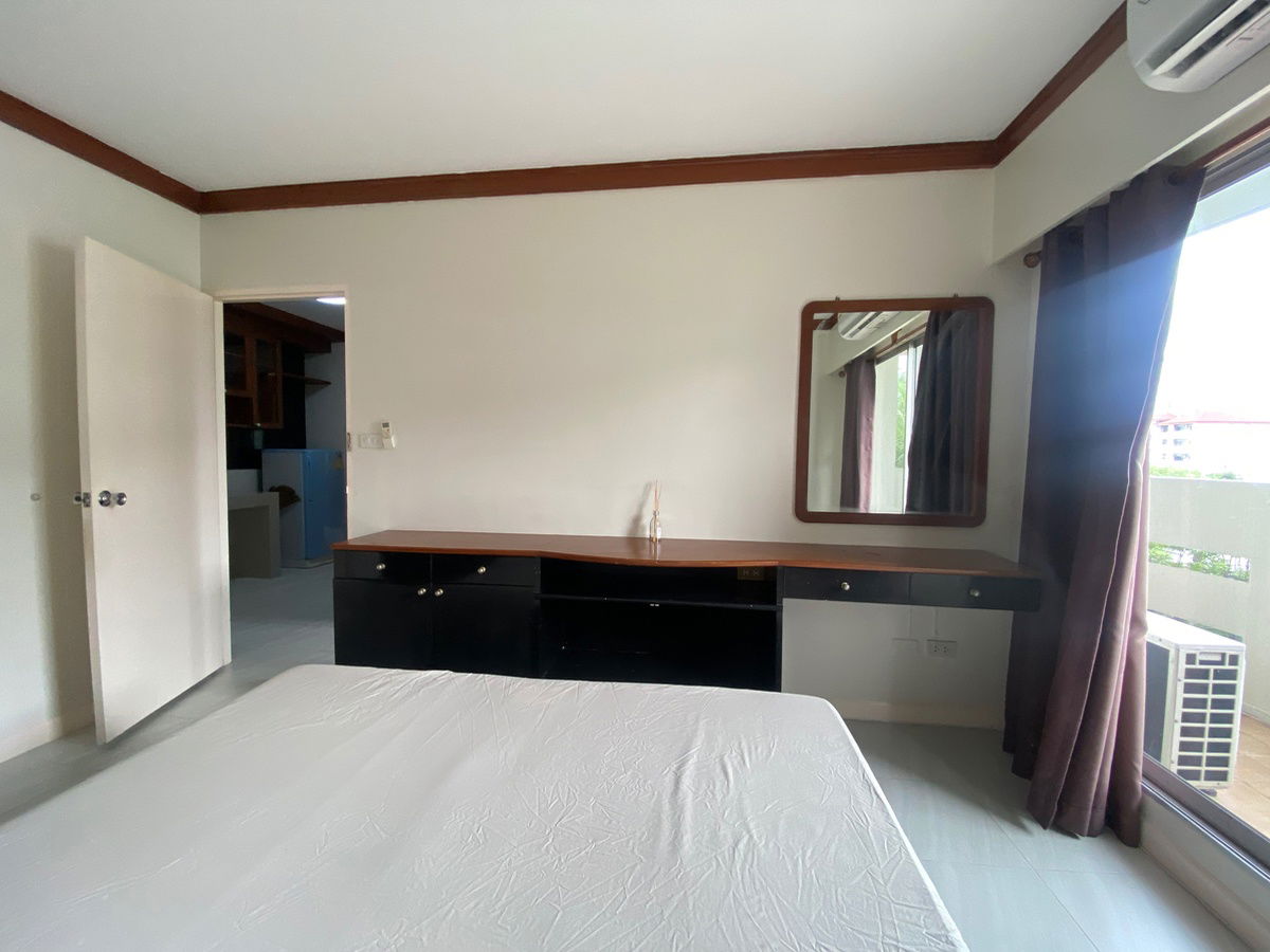 รูป **บ้านสวนธนคอนโดให้เช่า** ซอย3 ชั้น4 มีลิฟท์ เดินใกล้ ซอยตันไม่ลึก ไม่มีตึกบัง อยู่ใกล้ มจธ. บางมด พุทธบูชา47 มีที่จอดรถ - รูปที่ 18/54