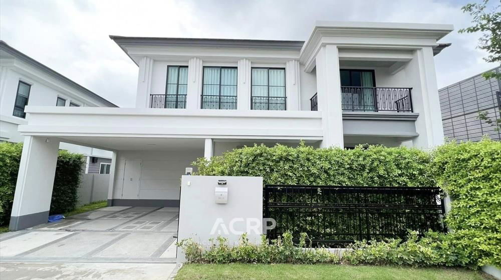 picture Two-story corner house for rent in Setthasiri Village, Seri Thai. Good location. Fully furnished. - 1/9