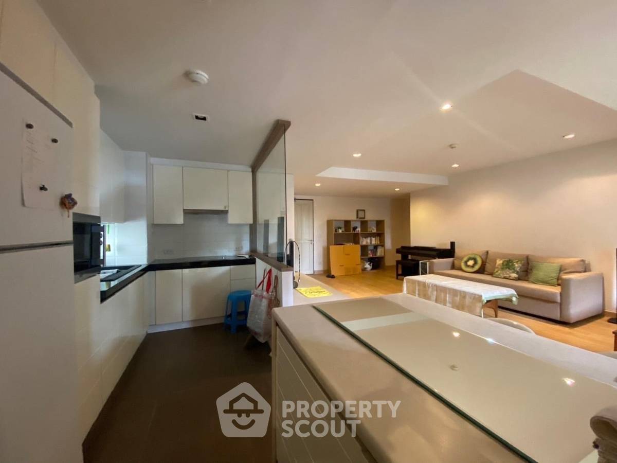 picture 2-BR Condo at W8 Thonglor 25 Condominium close to Thong Lo (ID 1326332) - 2/5