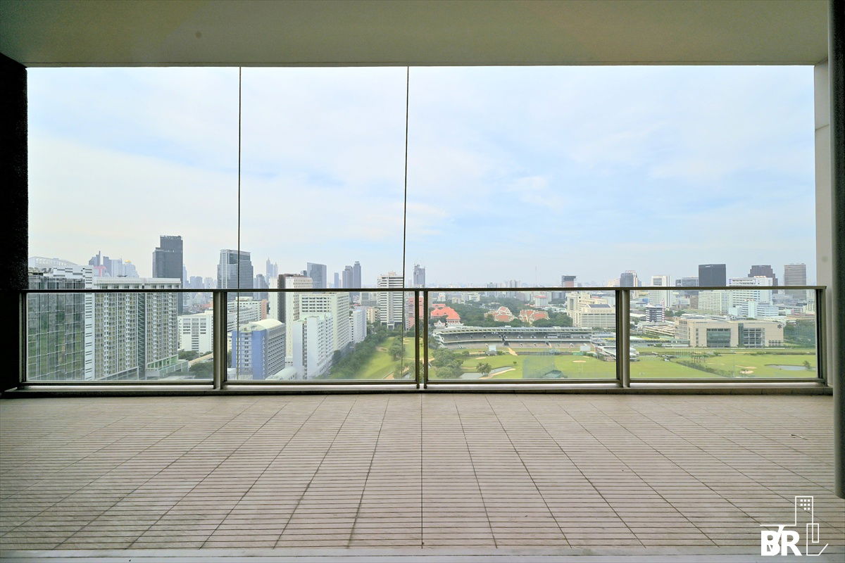 picture Rare Luxury Unit🔥 185 Rajadamri , Stunning Sport Club View ⛳ Near BTS Ratchadamri  - 24/26