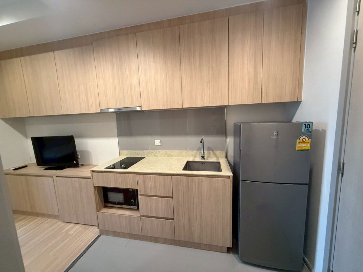 picture ✨#OL2306_477✨𝗙𝗼𝗿 𝗥𝗲𝗻𝘁 1️⃣9️⃣k.🔥🔥Ready to move in‼️Newly renovated room, pets allowed, near BTS✨ 𝐂𝐨𝐧𝐝𝐨 𝐌 𝐂𝐡𝐚𝐭𝐮𝐜𝐡𝐚𝐤  - 9/11