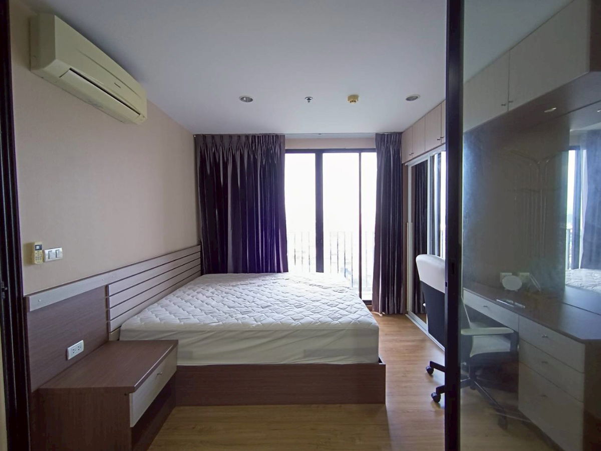 รูป ให้เช่า เดอะทรี อินเตอร์เชนจ์  1-bed ตึกA ชั้น10 ขนาด 36 ตร ม (เติมเครื่องซักผ้าให้ได้) 🆔 line: ey_annie - รูปที่ 12/15