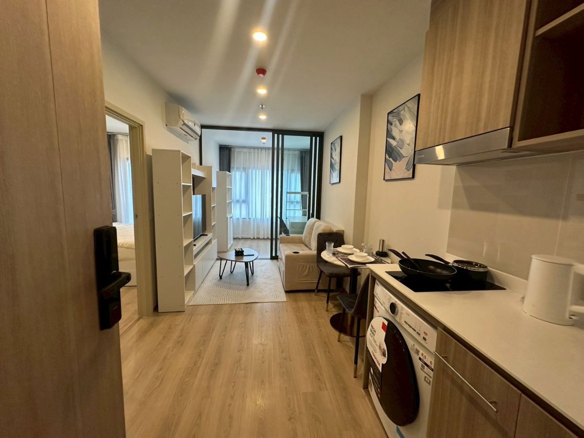 รูป Life Rama 4 - Asoke Brand New 1Bed Plus with King bed High Floor Take Clear View - รูปที่ 2/8
