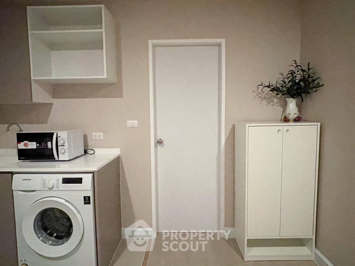 picture 1-BR Condo at Metro Luxe Ratchada near MRT Huai Khwang (ID 1888199) - 5/7