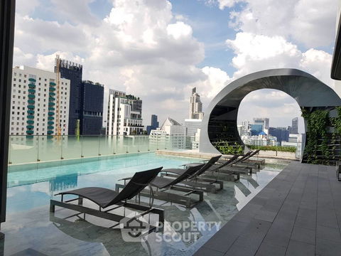 1-BR Condo at The Edge Sukhumvit 23 near MRT Sukhumvit (ID 888930)
