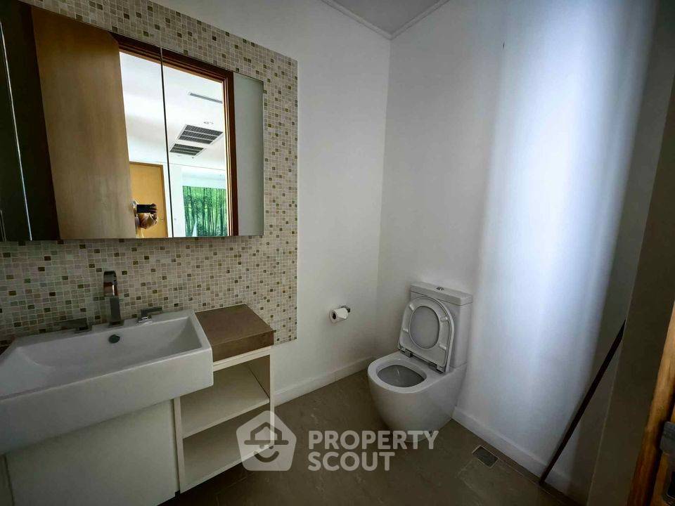 picture 4-BR Condo at Northpoint Condominium close to Wong Amat (ID 1649680) - 30/34