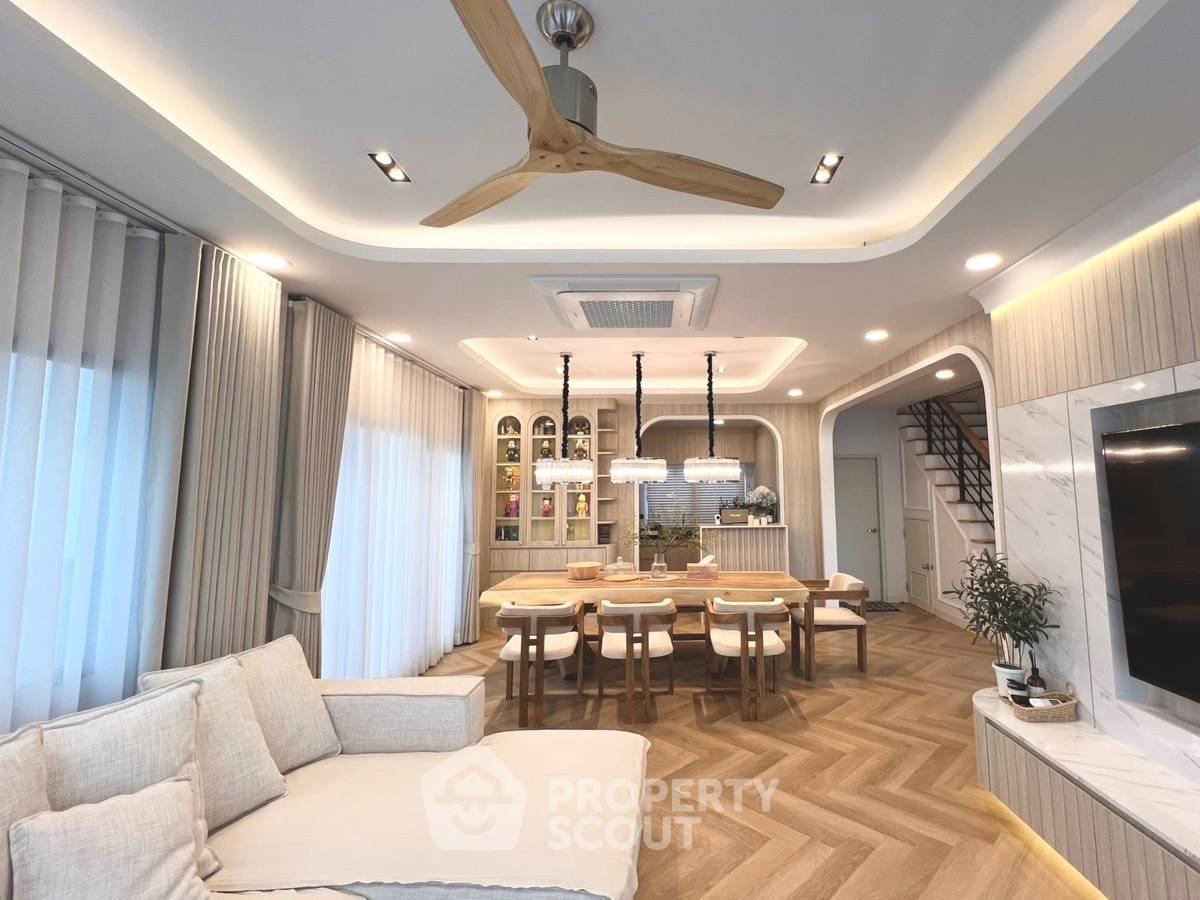 รูป บ้าน 5-ห้องนอน ที่ เซนโทร บางนา ใน บางแก้ว (ID 2311457) - รูปที่ 4/15