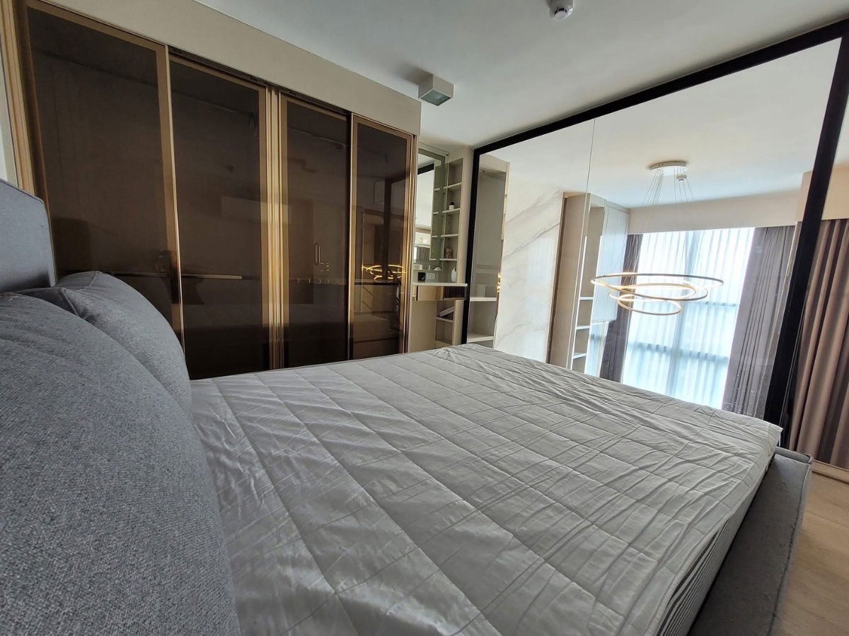 รูป ❗️*** ให้เช่าคอนโด : ไอดีโอ พระราม 9 ตัดใหม่ แบบห้อง​ duplex สองชั้น​ ห้องสวย เฟอร์ครบ (Ideo New Rama 9) ***❗️ - รูปที่ 3/5