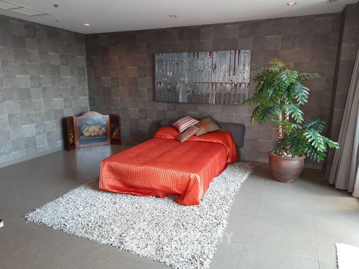 picture 3-BR Condo at The River Condominium near BTS Saphan Taksin (ID 512577) - 10/15