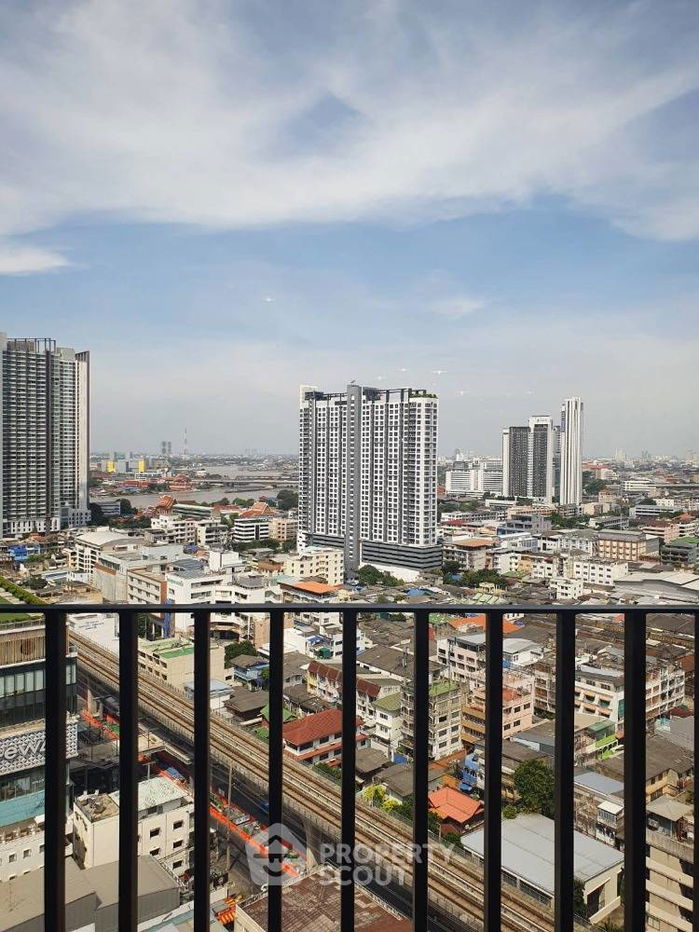 picture 2-BR Condo at The Tree Interchange near MRT Bang Pho (ID 730241) - 10/10