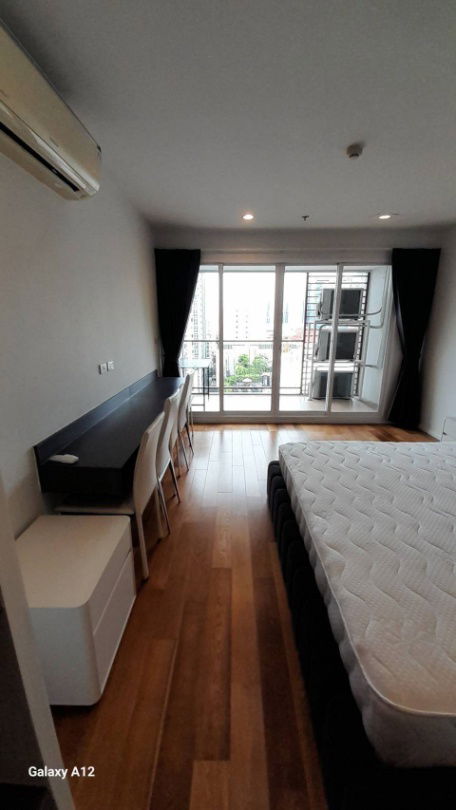 รูป ให้เช่าคอนโด 15 Sukhumvit Residences คอนโดแต่งครบพร้อมเข้าอยู่ใกล้รถไฟฟ้าBTSนานาและอโศกเดินทางสะดวก!! - รูปที่ 6/17