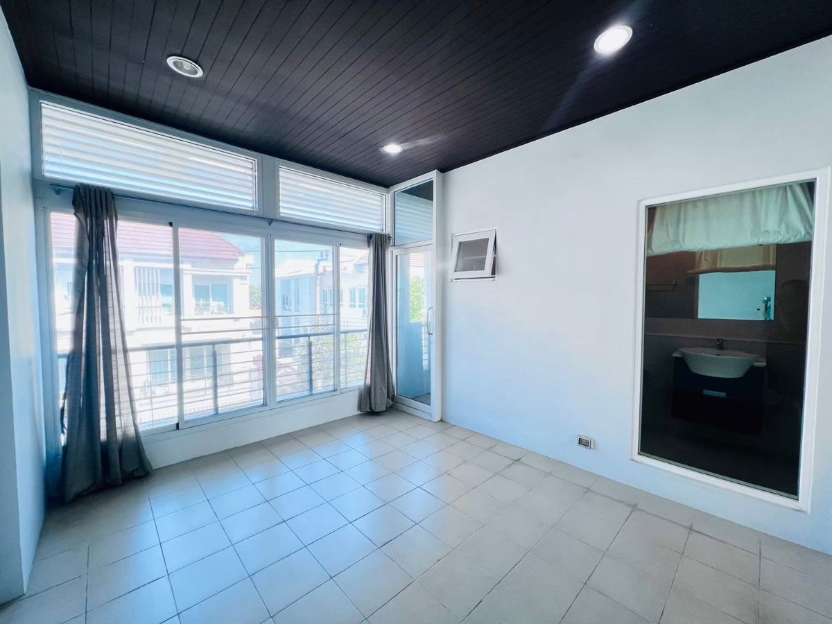 picture Townhouse for rent, 3 floors, Baan Klang Muang, Lat Phrao, Sena 1, Lat Phrao 12 - 6/13