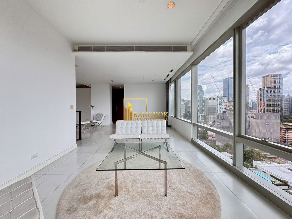 รูป 185 Rajadamri | Impressive 3 Bed Luxury Duplex Condo For Rent - BR13826CD - รูปที่ 26/58