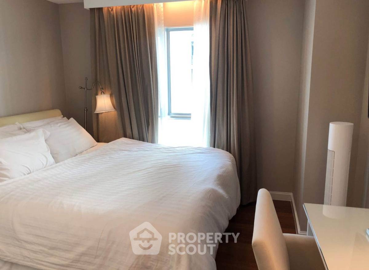 picture 2-BR Condo at Belle Grand Rama 9 near MRT Phra Ram 9 (ID 2312080) - 4/11