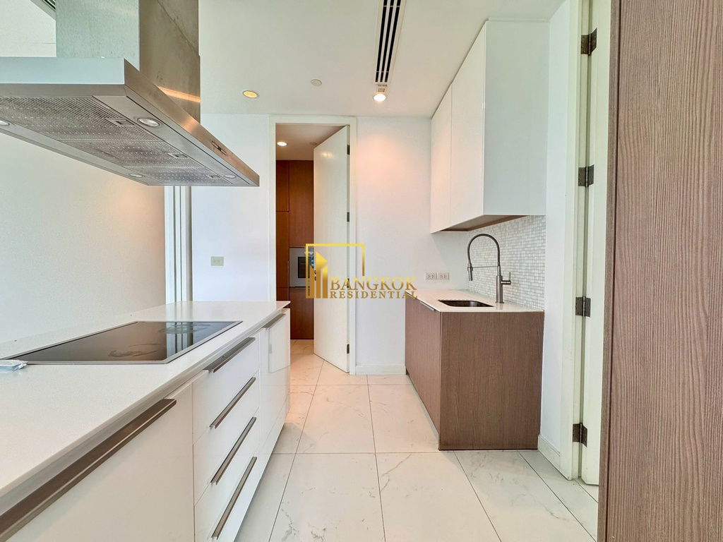 รูป 185 Rajadamri | Impressive 3 Bed Luxury Duplex Condo For Rent - BR13826CD - รูปที่ 15/58