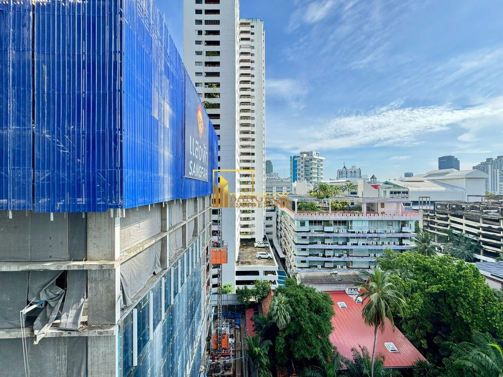 รูป Prestige Tower | Renovated 3 Bedroom Condo For Sale in Asoke - BR60588CD - รูปที่ 10/29