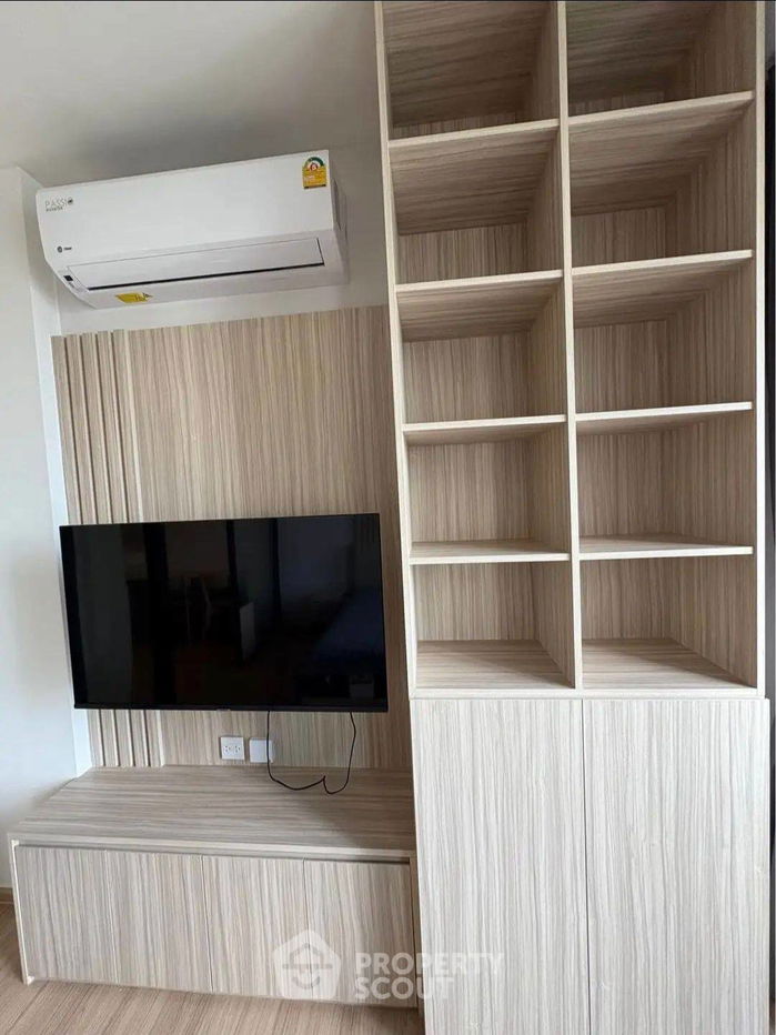 picture 1-BR Condo at Maru Ekkamai 2 near BTS Ekkamai (ID 2313278) - 7/11