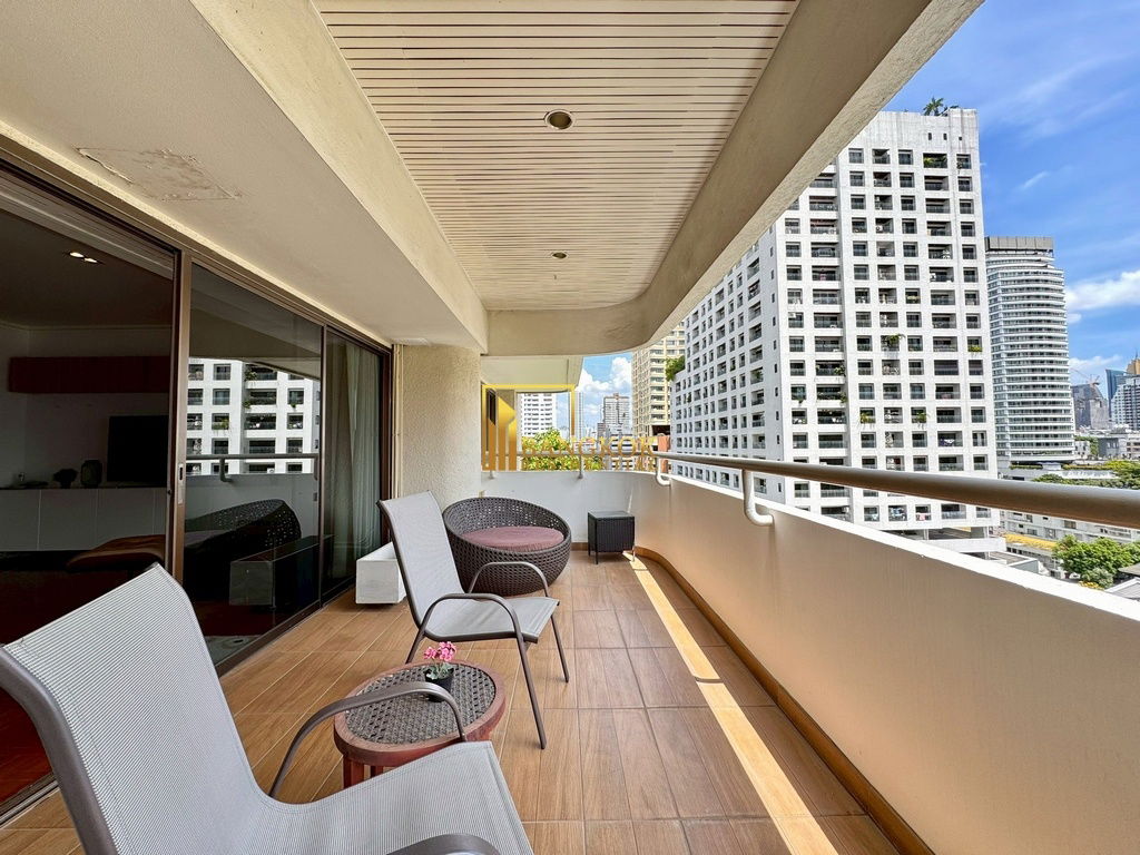 picture Tower Park | Modernized 3 Bedroom Condo in Nana Area - BR9093CD - 3/53