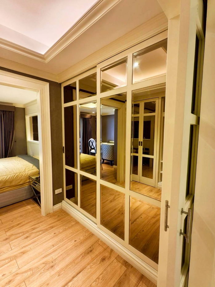 picture  State Tower, Bangrak – Prime Location, High Floor (44th) - 15/17