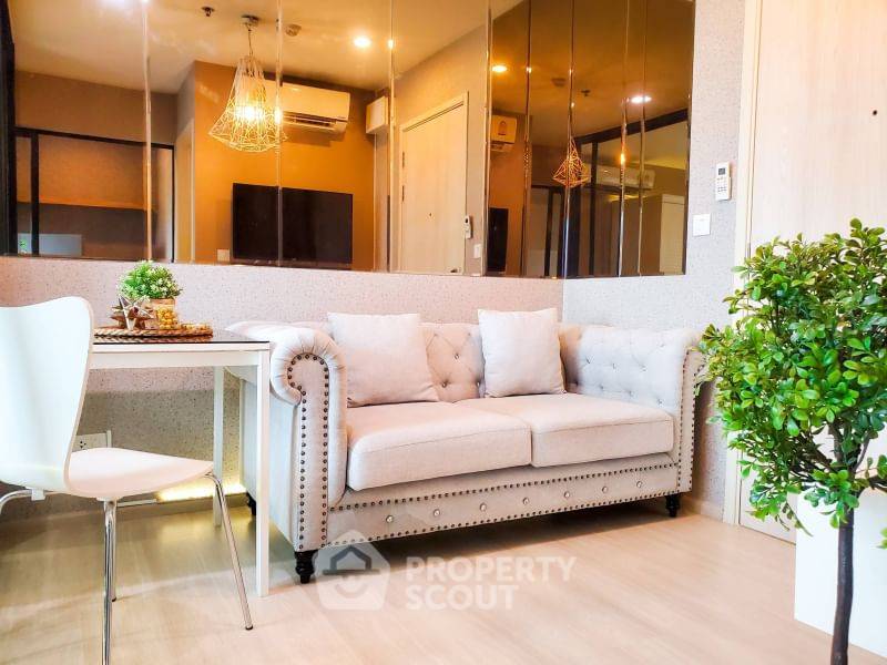 picture 1-BR Condo at Life Asoke near ARL Makkasan (ID 997274) - 6/11