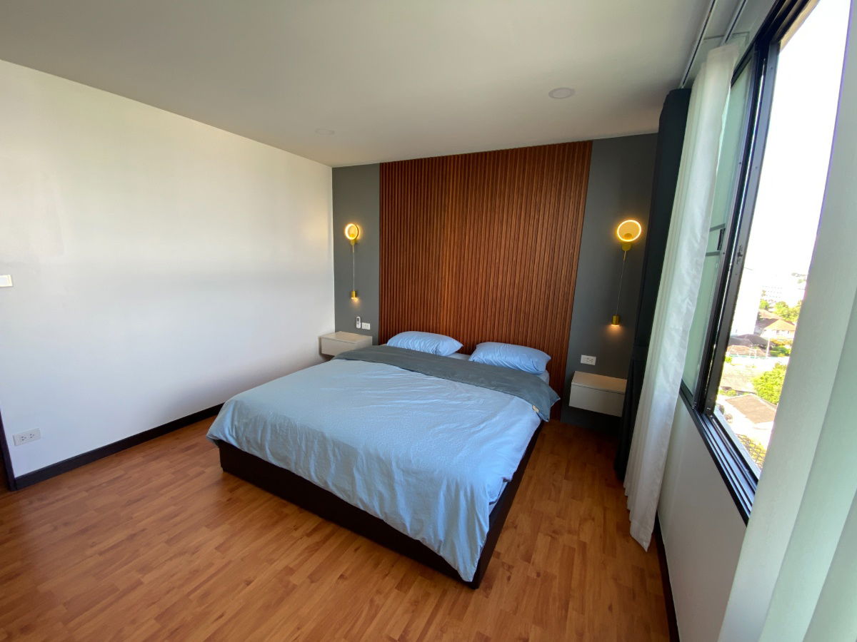 รูป Penthouse for rent : 3 bedrooms l 141 sqm. l Chiangmai city - รูปที่ 10/18