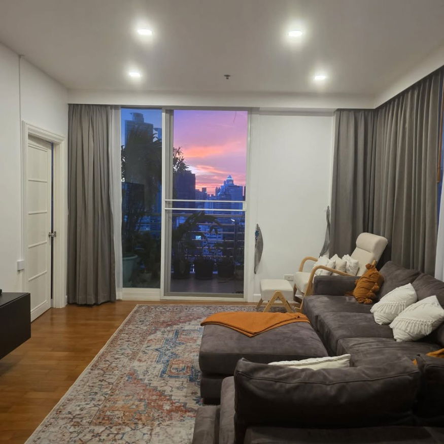 picture TA8095📲LineID @556ryccg💎145 sqm 3 Bedroom Floor 25 Fully furnished Siri Residence Sukhumvit 24 near BTS Phrom Phong, Benchasiri Park, EMPORIUM - 10/17