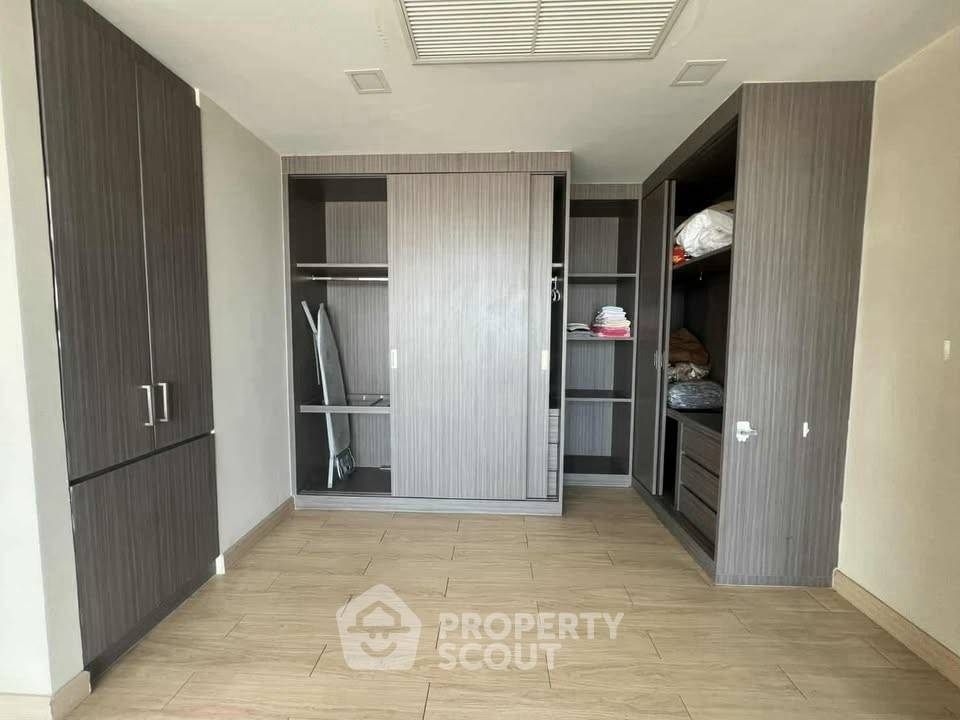 รูป คอนโด 2-ห้องนอน ที่ ซี สราญ คอนโดมิเนียม ใกล้ บางเสร่ (ID 2313294) - รูปที่ 18/20