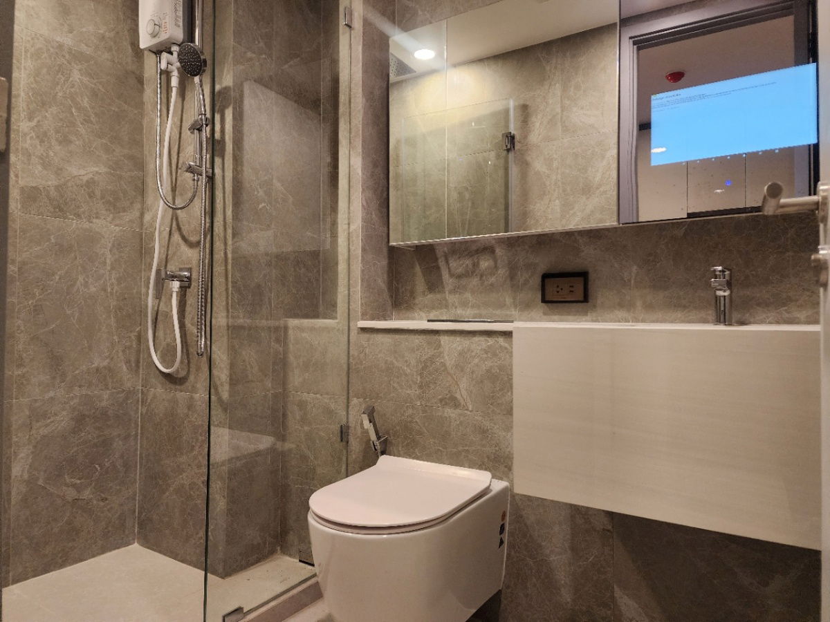 picture WS3793 🏙 Luxury condo for rent, Huai Khwang, SOHO Bangkok Ratchada, price only 18,000 baht / month. - 8/8