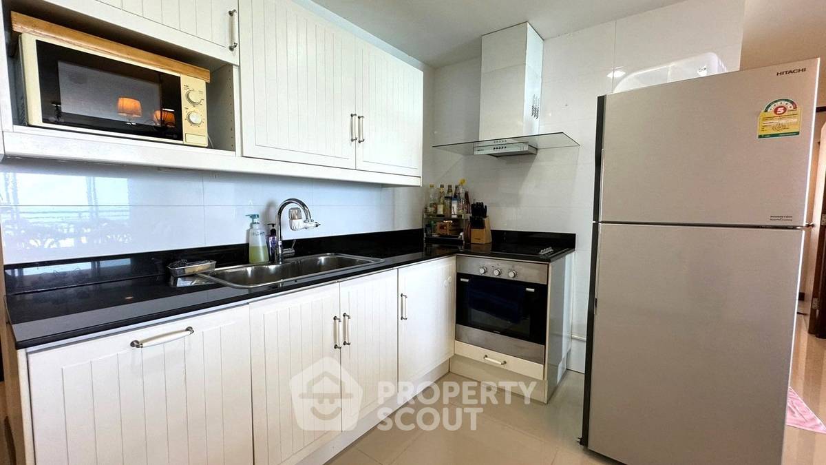picture 3-BR Condo at Rama Harbour View Condominium in Surasak (ID 2312949) - 29/34