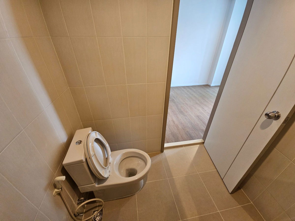 picture Tropicana Erawan Condo for sale, near BTS Erawan, 4th floor, 37.22 sq m. - 32/34