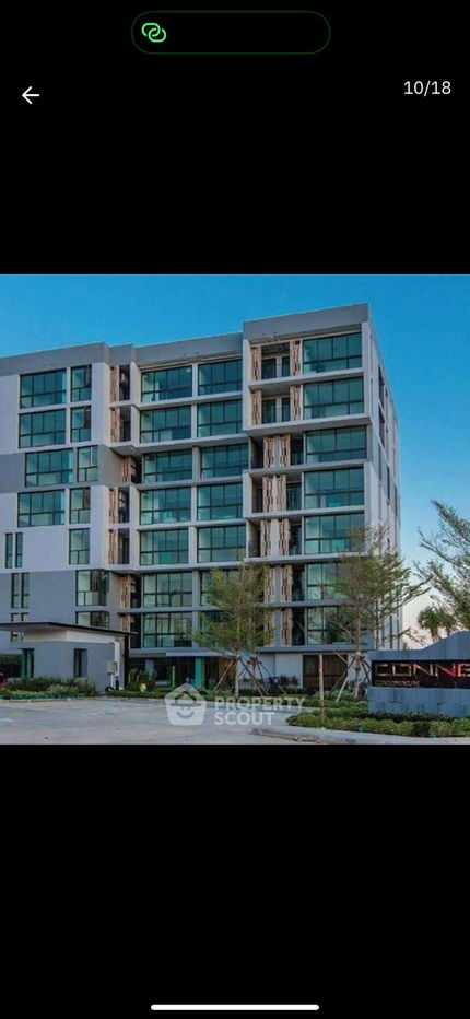 picture Room for rent  Connext  Downtown Condo - 10/10