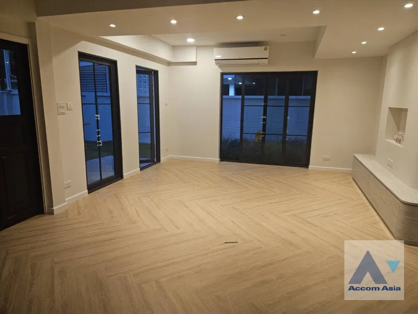 รูป 🔼🔽 AccomA 📩 Pet friendly,Home Office 4 BR House in Suan Luang (AA44633) - รูปที่ 1/1