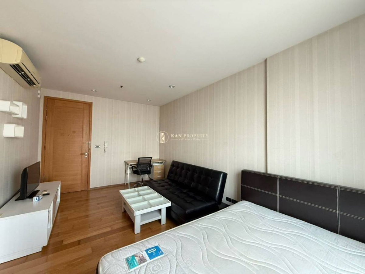 picture OMG389  < Ready to move 19-Sep-25 >  Nice Studio + Fully furnished + Cheap RENT @ [ Fuse Sathorn - Taksin ] - 2/7