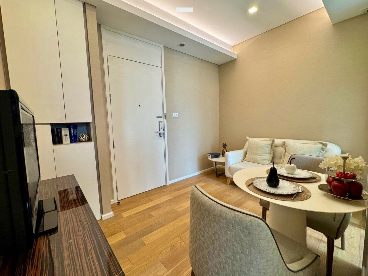 picture For Sale: The Saint Residences – Luxury Condo in the Heart of Ladprao | Fully Furnished & Ready to Move In at a Special Price - 1/12