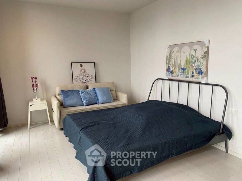 picture 2-BR Condo at Noble Ploenchit near BTS Phloen Chit (ID 2313728) - 1/18