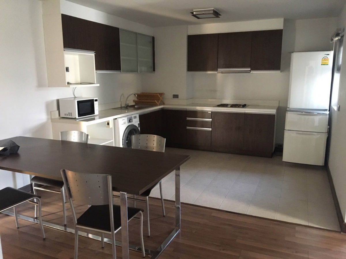 picture G 6627 🤎 For rent Lakeview Geneva Condominium Ready to move in - 5/9