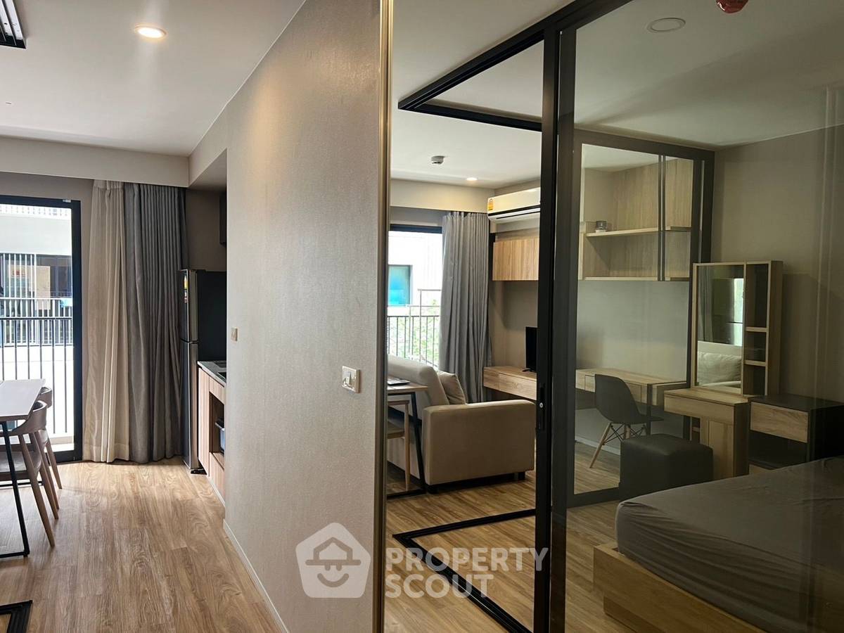 picture 1-BR Condo at Blossom Condo @ Sathorn-Charoenrat near BTS Surasak (ID 2312946) - 3/8