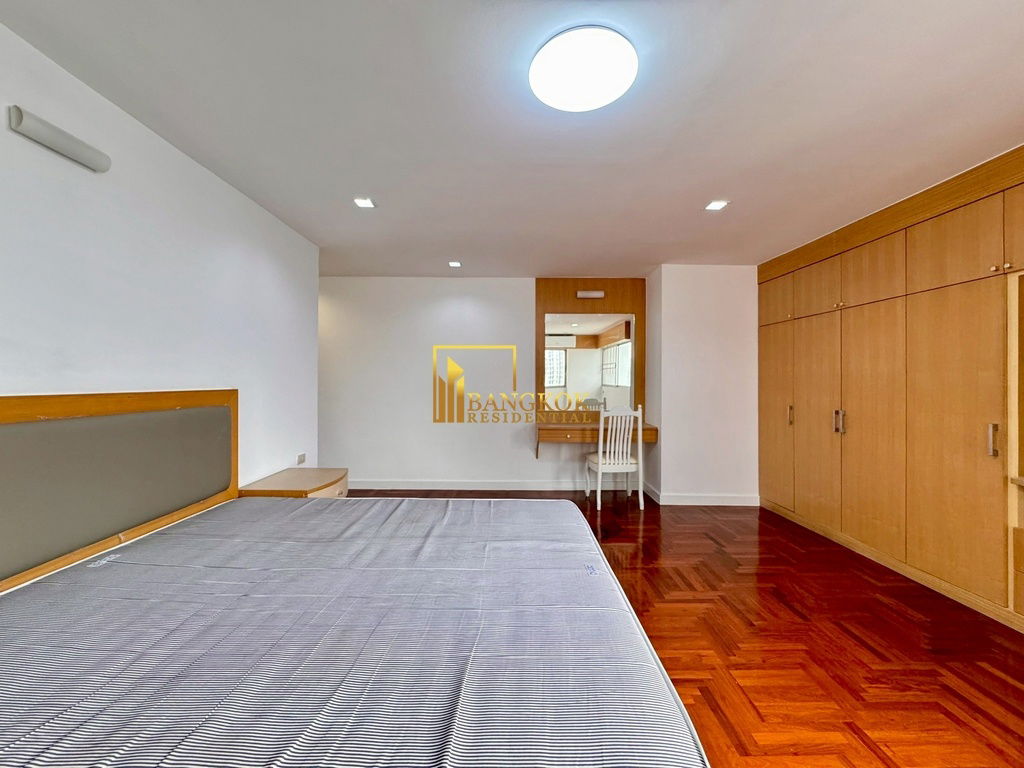 picture Regent on the Park 3 | Expansive 3 Bed Condo in Phrom Phong - BR6596CD - 26/46