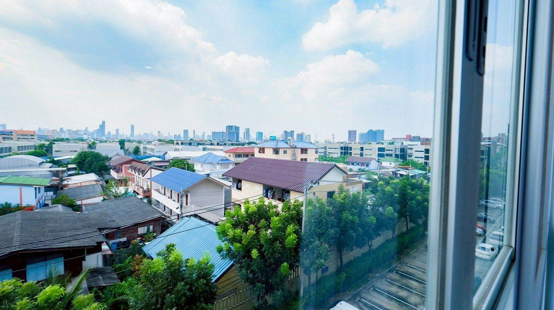 picture Call : 063-963-0333 Condo Lumpini Ville Phatthanakan-New Phetchaburi @Airport Link Ramkhamhaeng, 26.06 sq.m 1 Bedroom 5th floor, Fully furnished - 10/13