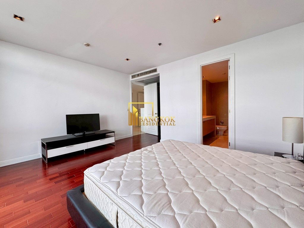 picture Athenee Residence | Luxurious 3 Bedroom Property For Rent - BR6190CD - 14/60