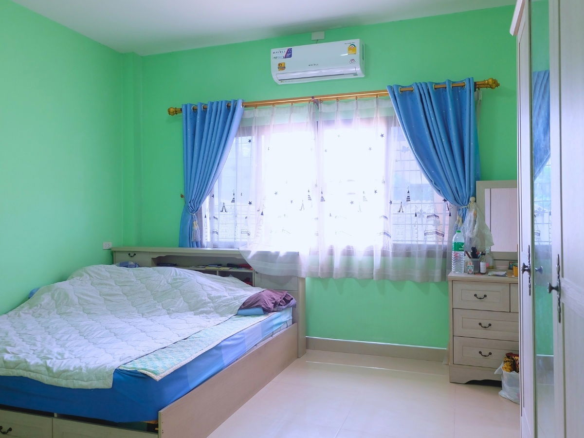 รูป ขายบ้านเดี่ยว 104 ตรว. 3 ห้องนอน ทำเลดีติดถนนเลี่ยงเมืองชลบุรี ต.บ้านสวน อ.เมืองชลบุรี - รูปที่ 8/10
