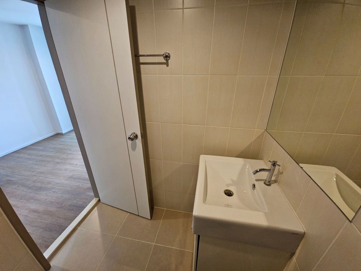 picture Tropicana Erawan Condo for sale, near BTS Erawan, 4th floor, 37.22 sq m. - 31/34