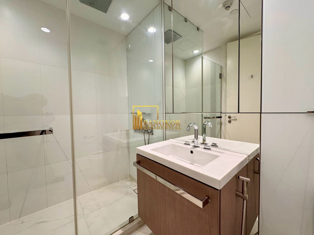 รูป 185 Rajadamri | Impressive 3 Bed Luxury Duplex Condo For Rent - BR13826CD - รูปที่ 34/58