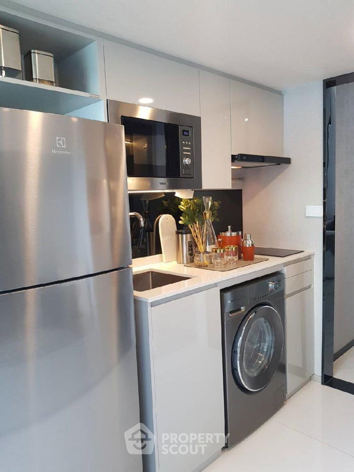 picture 2-BR Condo at KnightsBridge Space Sukhumvit-Rama4 near BTS Phra Khanong (ID 741238) - 7/14